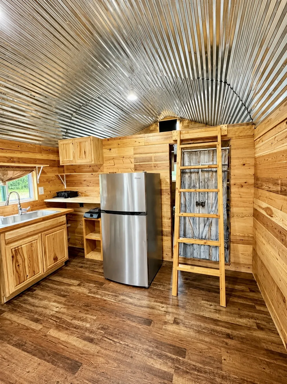 2071 Deer Creek Rd Linden, TN 37096
