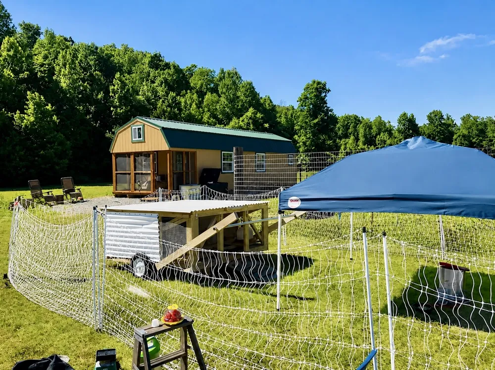 2071 Deer Creek Rd Linden, TN 37096
