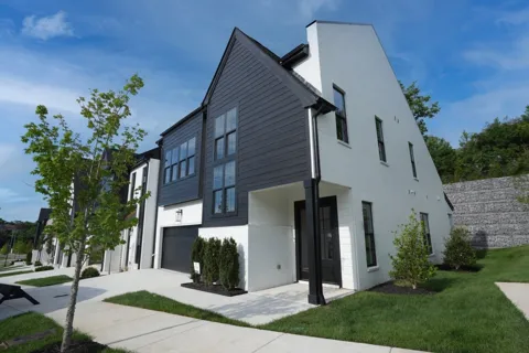 125 Shadow Springs Dr #125