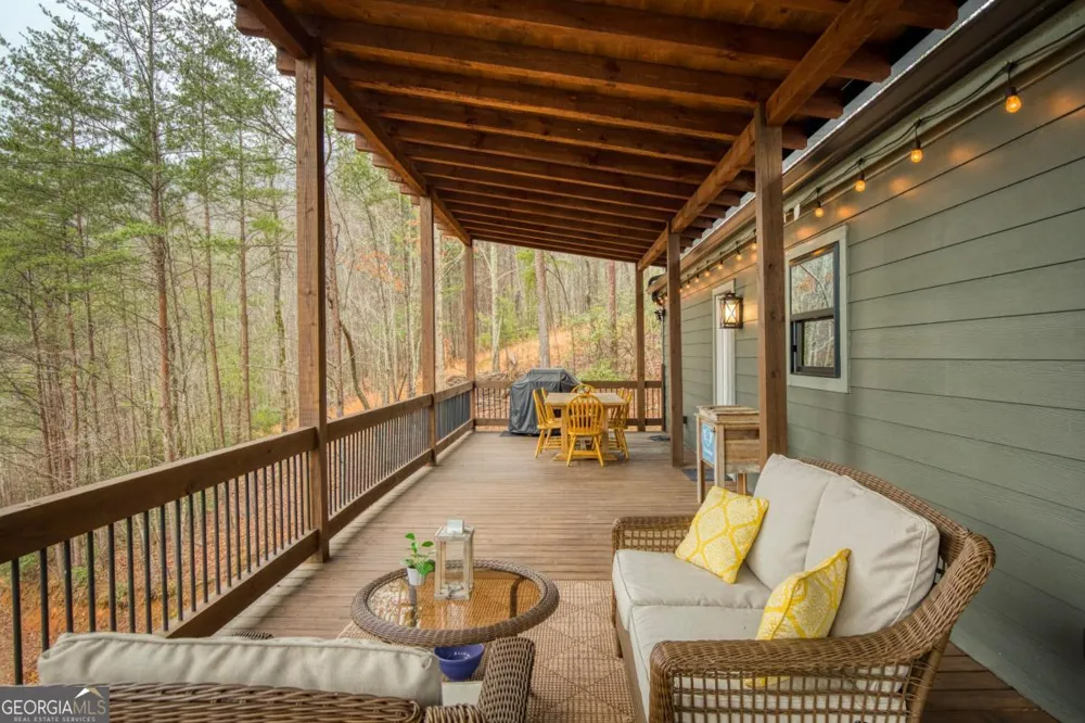 642 Crabapple DR Blue Ridge, GA 30513