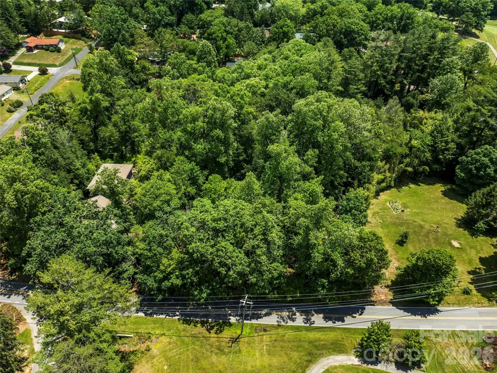 742 Hiawassee Avenue Black Mountain, NC 28711