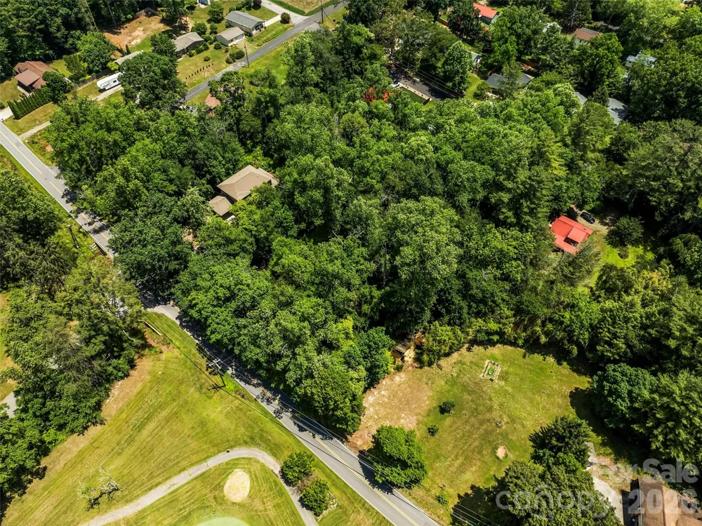 742 Hiawassee Avenue Black Mountain, NC 28711