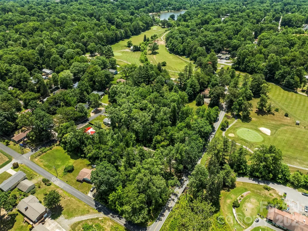 742 Hiawassee Avenue Black Mountain, NC 28711
