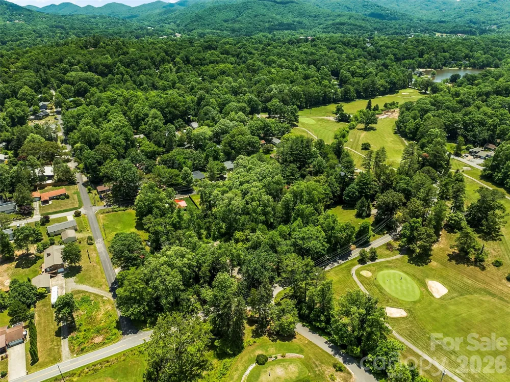 742 Hiawassee Avenue Black Mountain, NC 28711