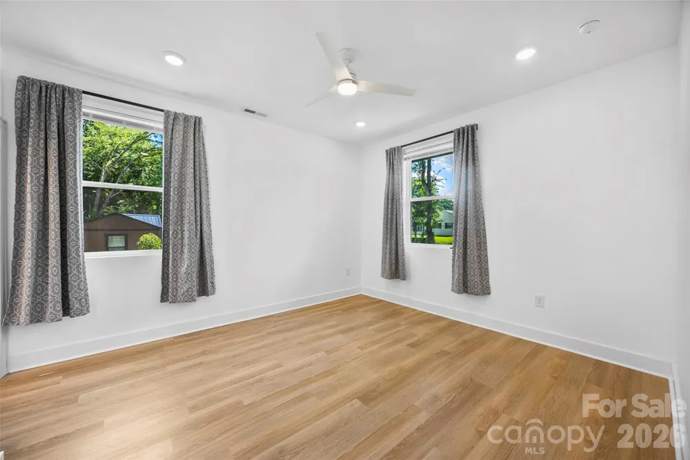 1003 College Boulevard Dallas, NC 28034