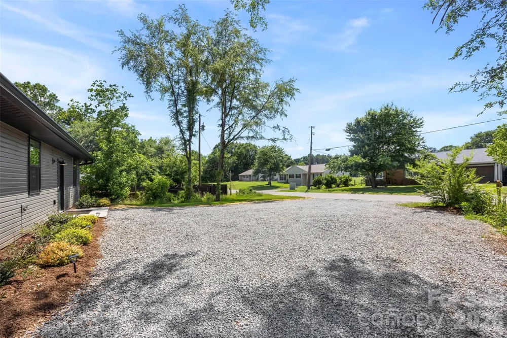 1003 College Boulevard Dallas, NC 28034