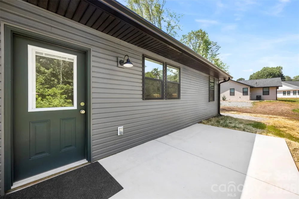 1003 College Boulevard Dallas, NC 28034