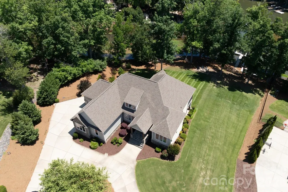 827 Misty Arbor Ford Clover, SC 29710