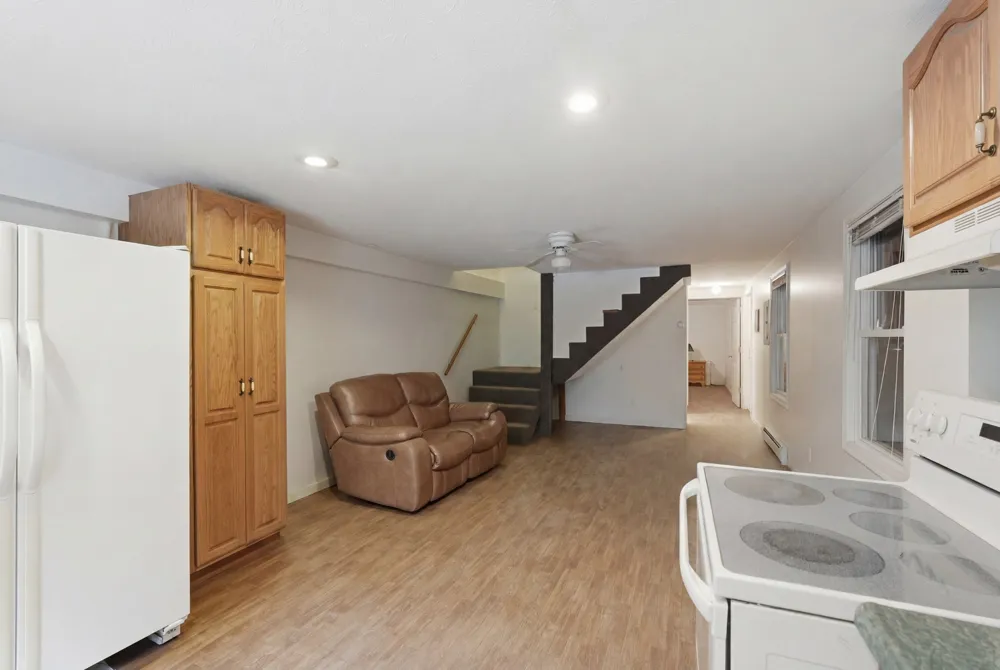 1639 Eucalyptus Dr Byrdstown, TN 38549