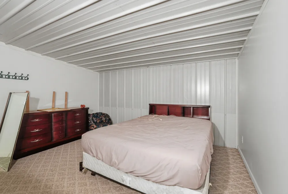 1639 Eucalyptus Dr Byrdstown, TN 38549