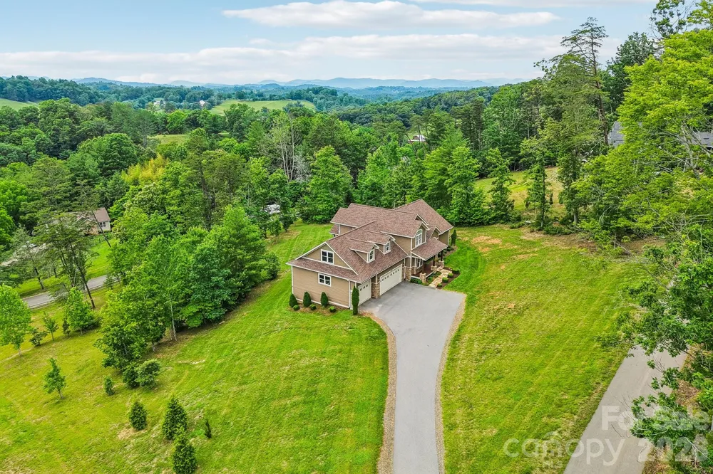 106 Saddle Ridge Drive Alexander, NC 28701