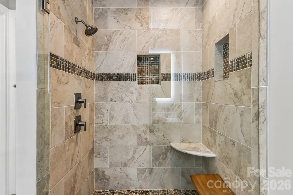 106 Saddle Ridge Drive Alexander, NC 28701