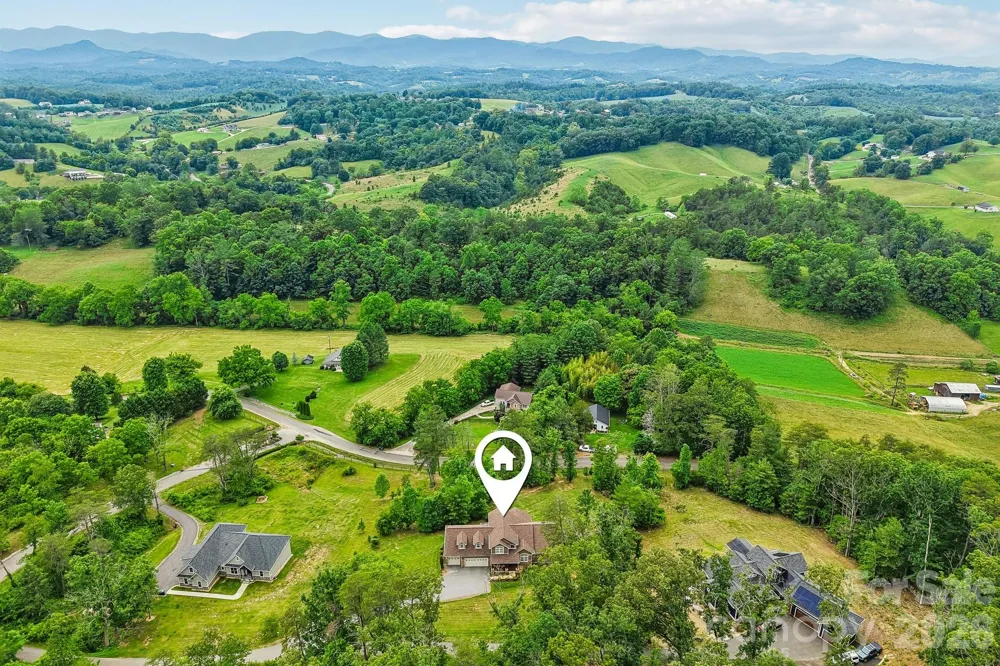 106 Saddle Ridge Drive Alexander, NC 28701