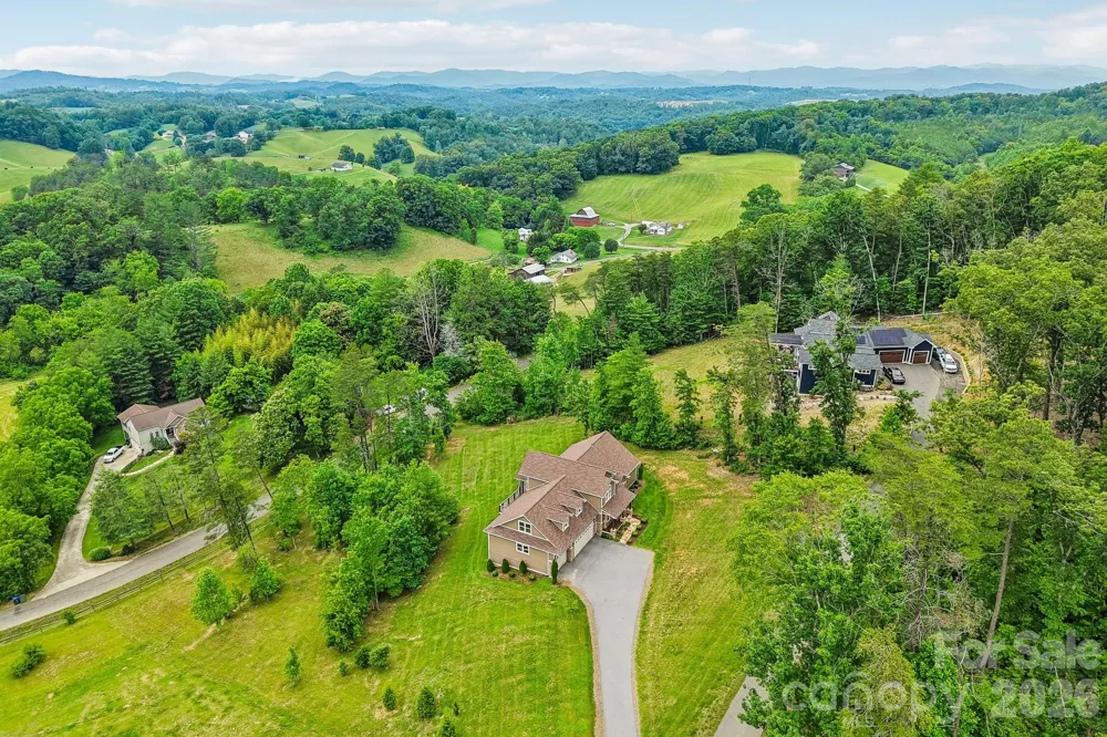 106 Saddle Ridge Drive Alexander, NC 28701
