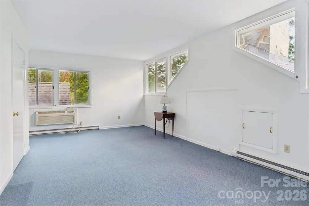 55 First Street Tryon, NC 28782
