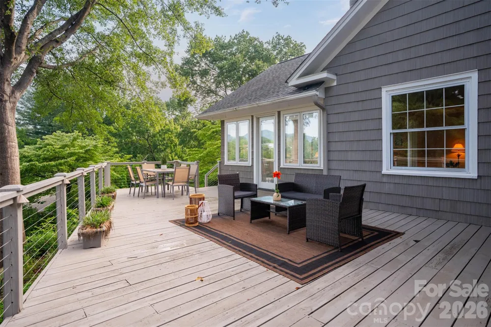 55 First Street Tryon, NC 28782