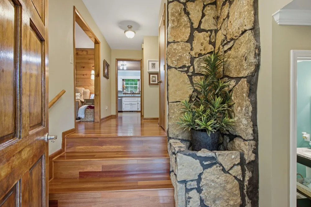 104 Fairview Drive Mount Pleasant, TN 38474