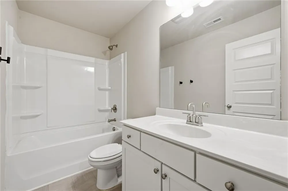 7534 Brook Rose Way Lithonia, GA 30038