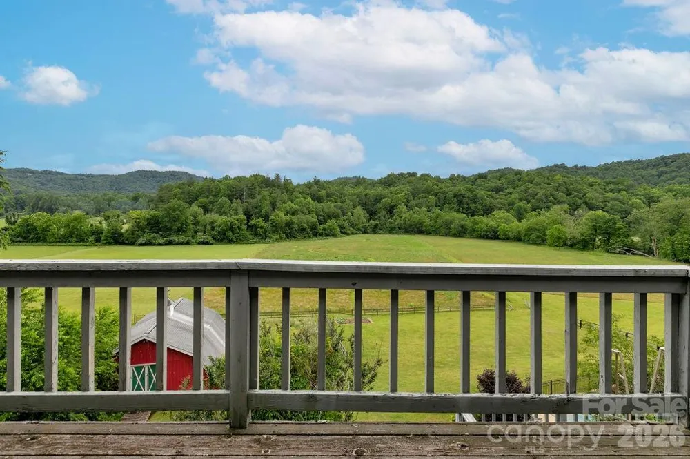 547 Windover Drive Brevard, NC 28712