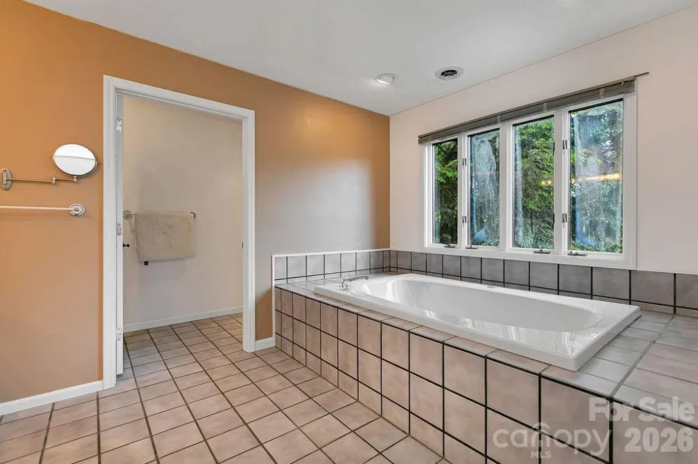 547 Windover Drive Brevard, NC 28712