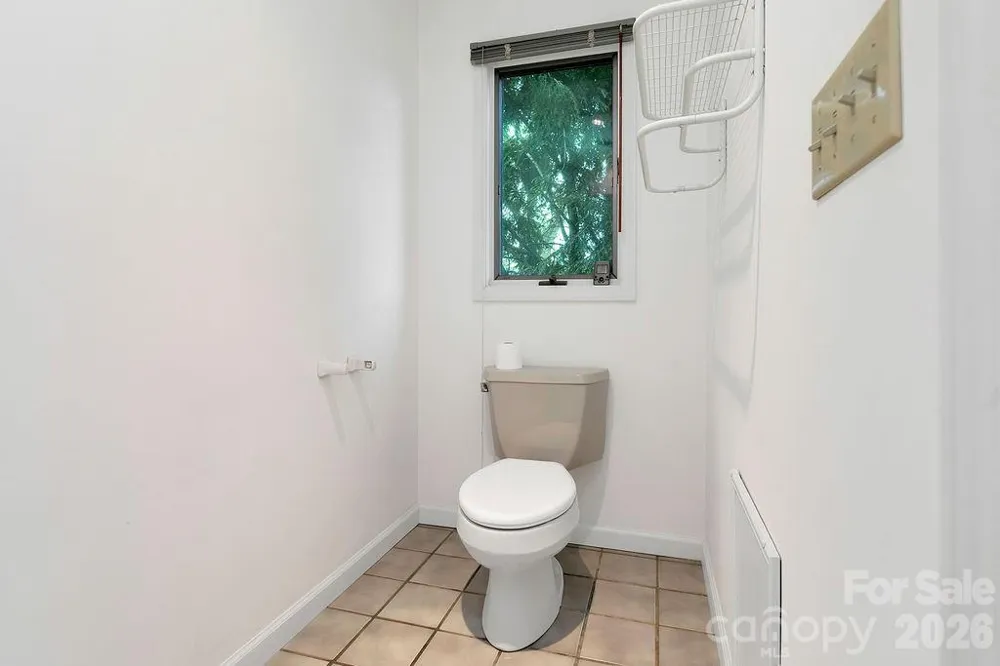 547 Windover Drive Brevard, NC 28712