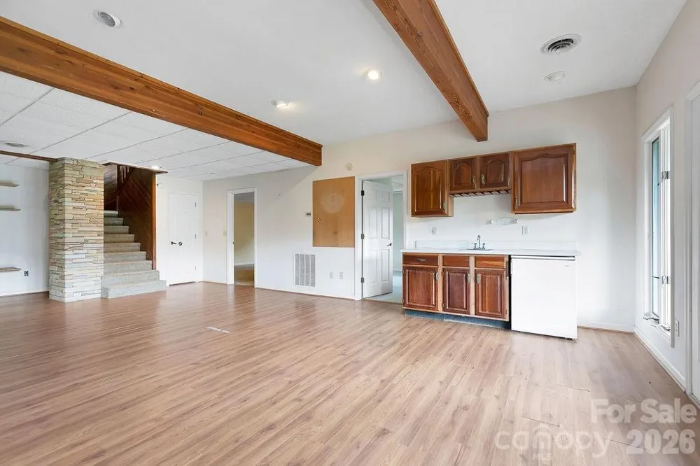 547 Windover Drive Brevard, NC 28712