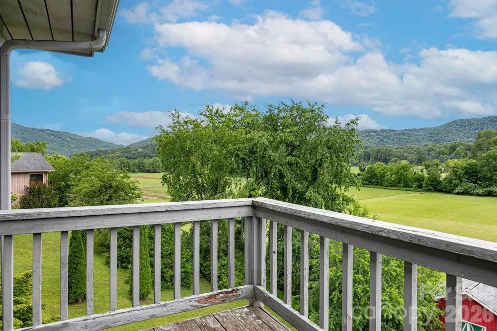 547 Windover Drive Brevard, NC 28712