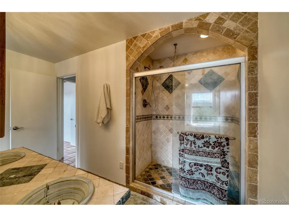 2283 CO RD 323 Westcliffe, CO 81252