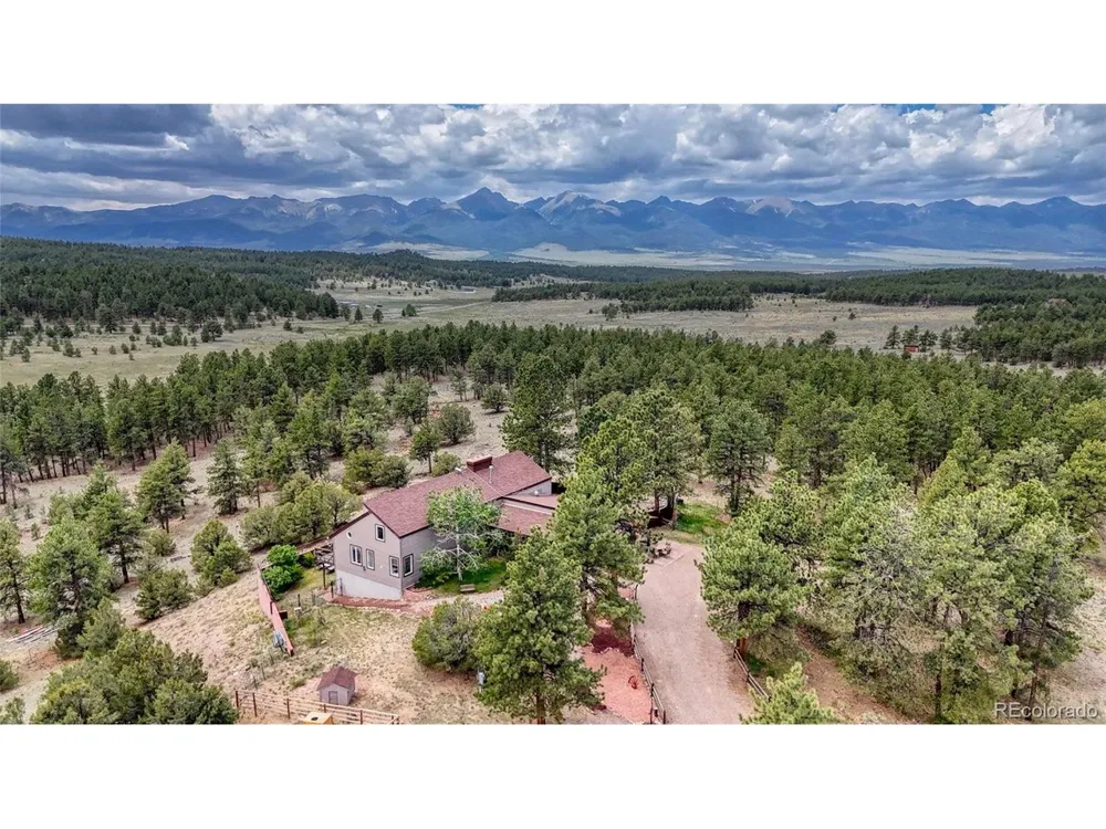 2283 CO RD 323 Westcliffe, CO 81252