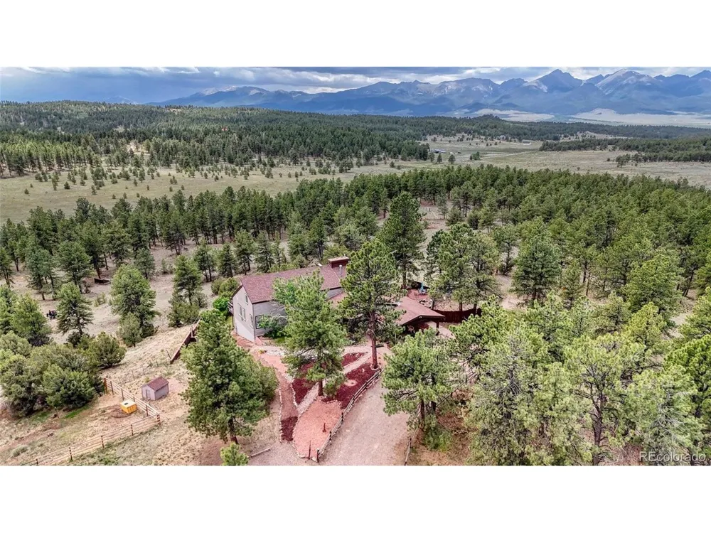 2283 CO RD 323 Westcliffe, CO 81252
