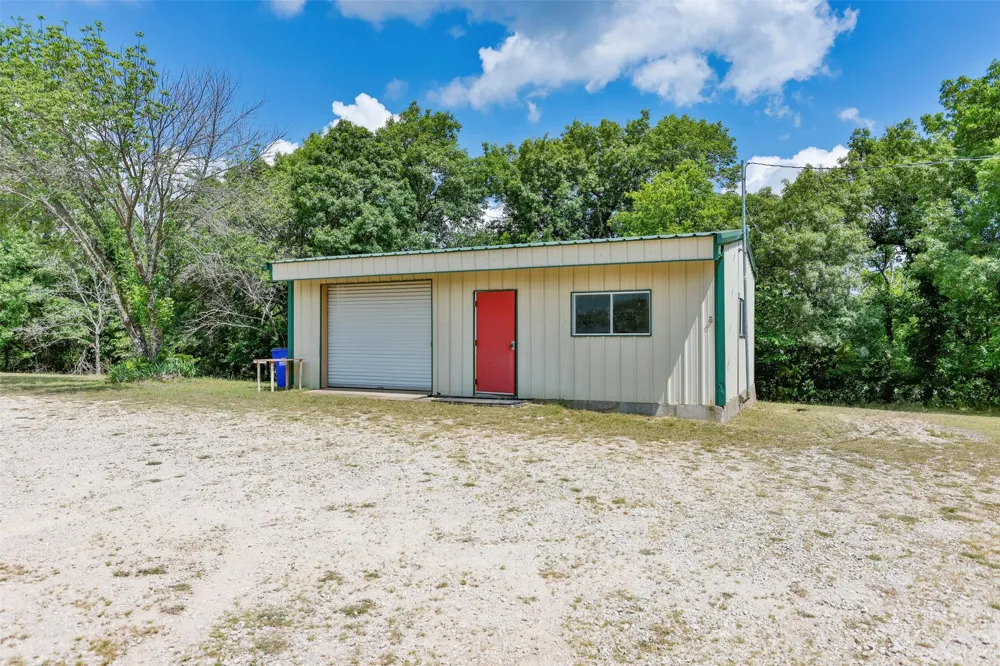 154 Parkview Gainesville, TX 76240
