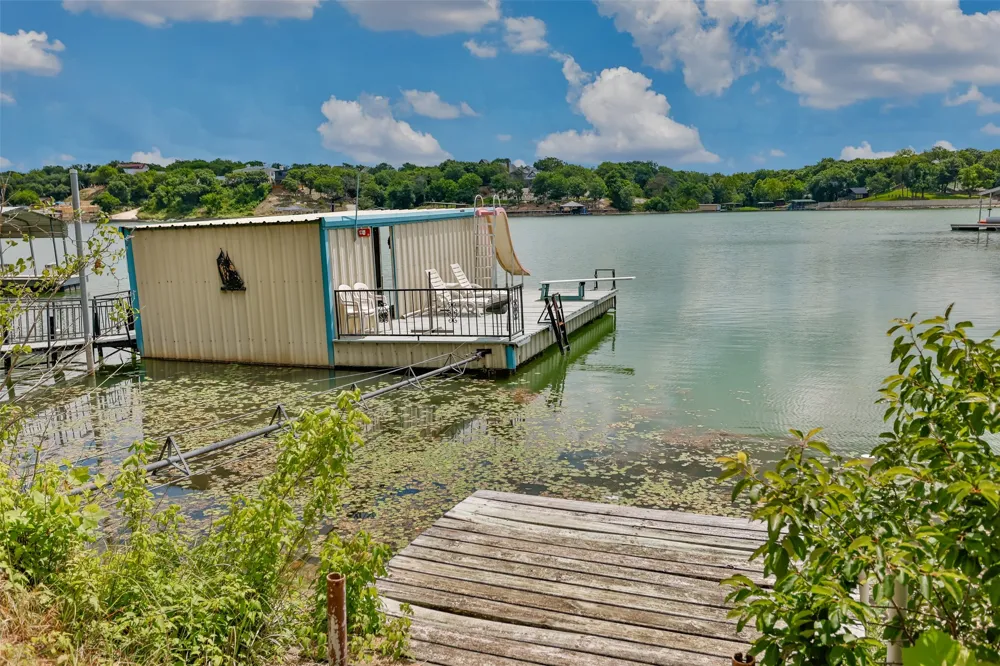 154 Parkview Gainesville, TX 76240