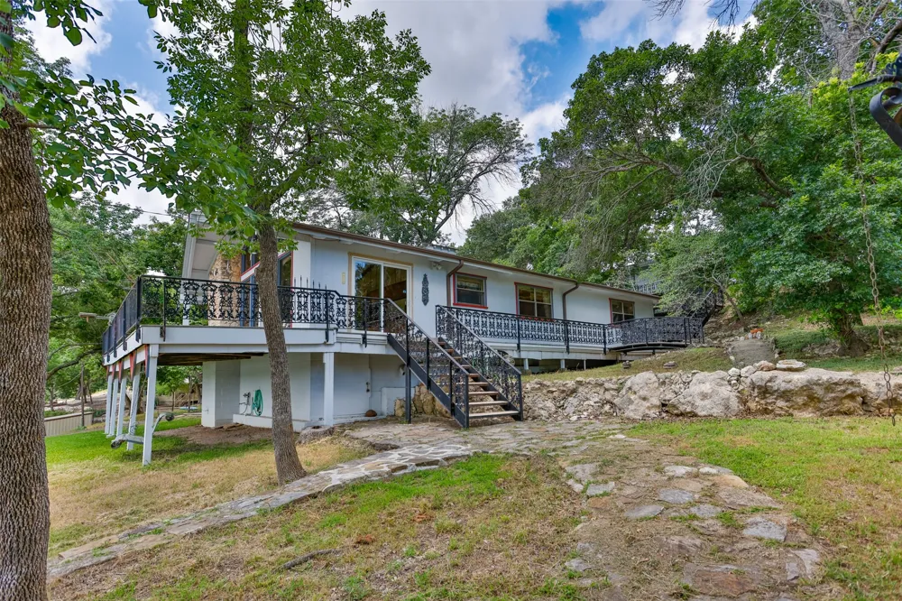 154 Parkview Gainesville, TX 76240