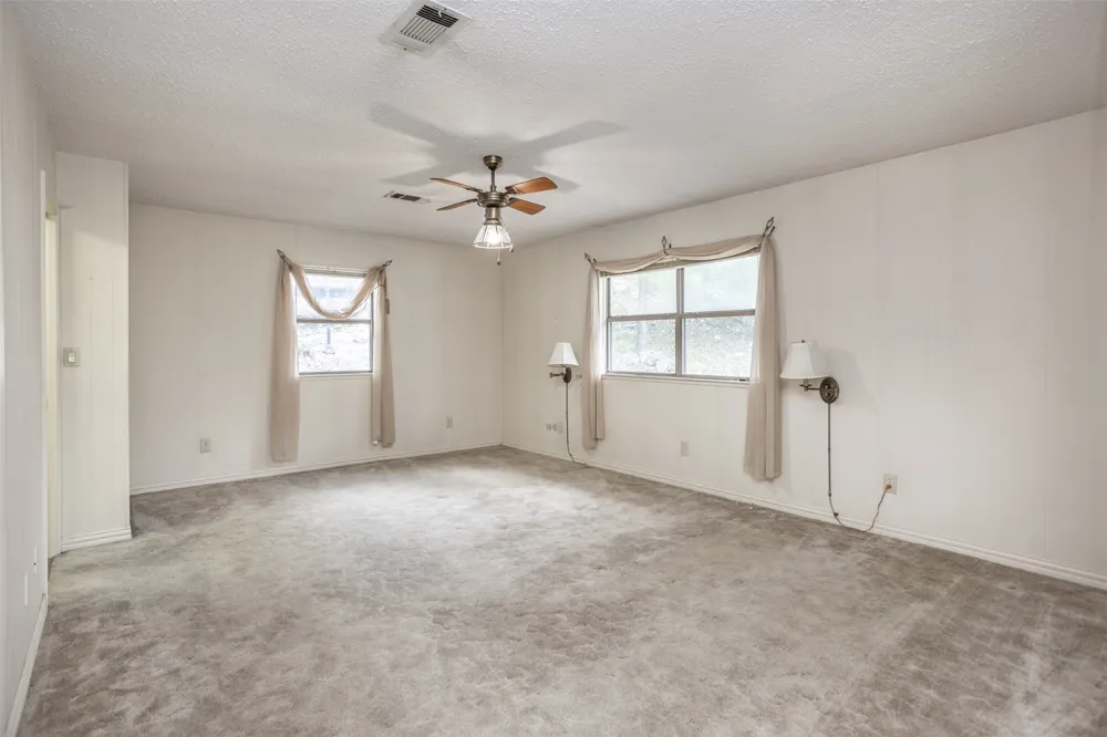 154 Parkview Gainesville, TX 76240