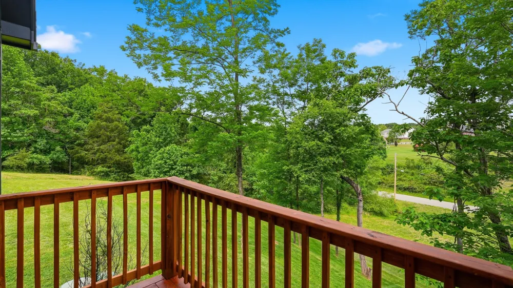 157 Lena Loop Burns, TN 37029
