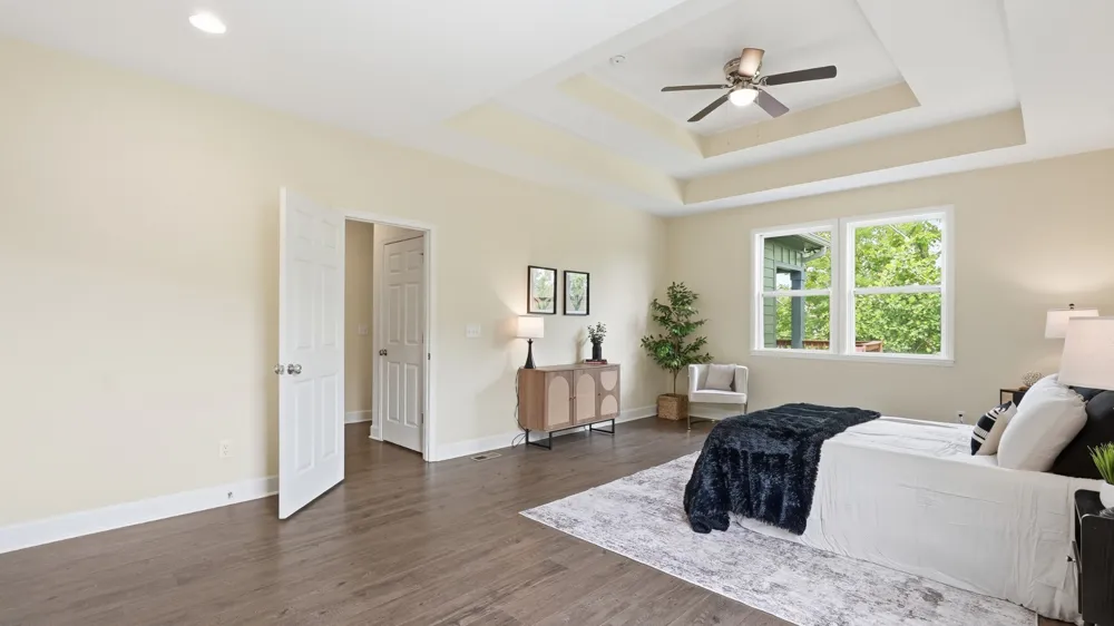 157 Lena Loop Burns, TN 37029