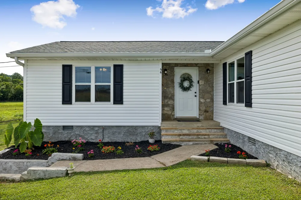54 Hickman Hwy Gordonsville, TN 38563