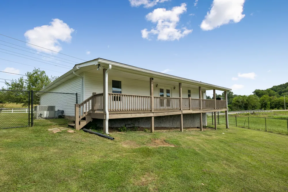 54 Hickman Hwy Gordonsville, TN 38563