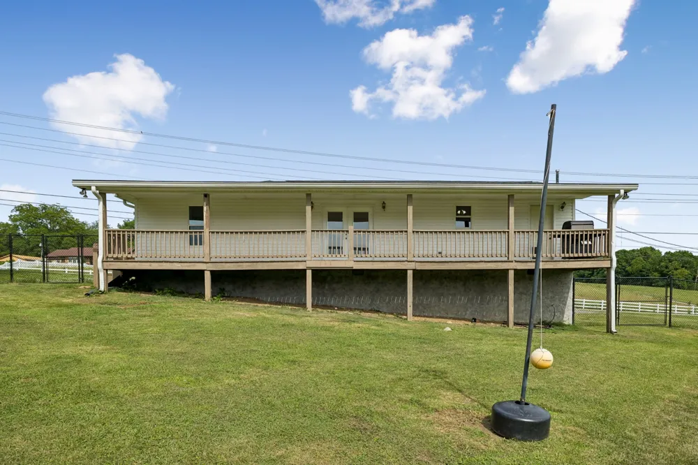 54 Hickman Hwy Gordonsville, TN 38563