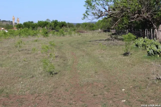 245 County Road 356 Utopia, TX 78884
