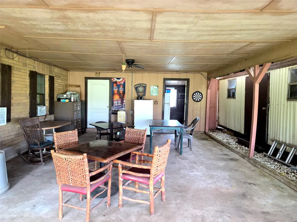 11088 Highway 97 W Highway Cost, TX 78614