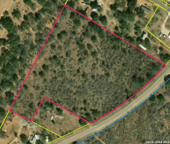 6970 Fm 2504 Bigfoot, TX 78005