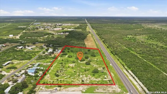 3187 HIGHWAY 72 Three Rivers, TX 78071