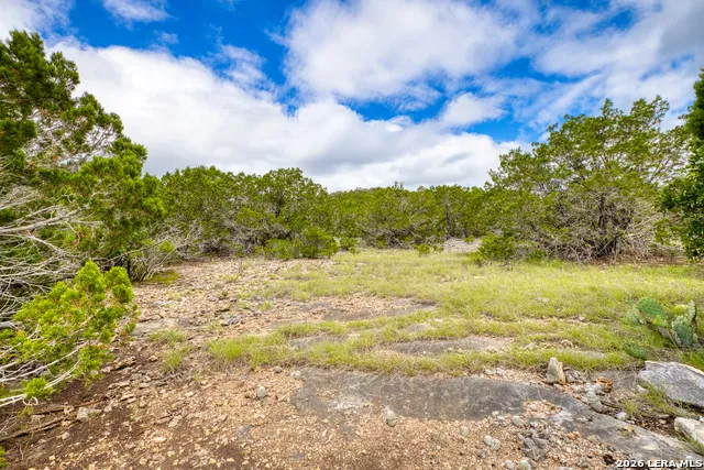 1702 Pinon Loop Camp Wood, TX 78833