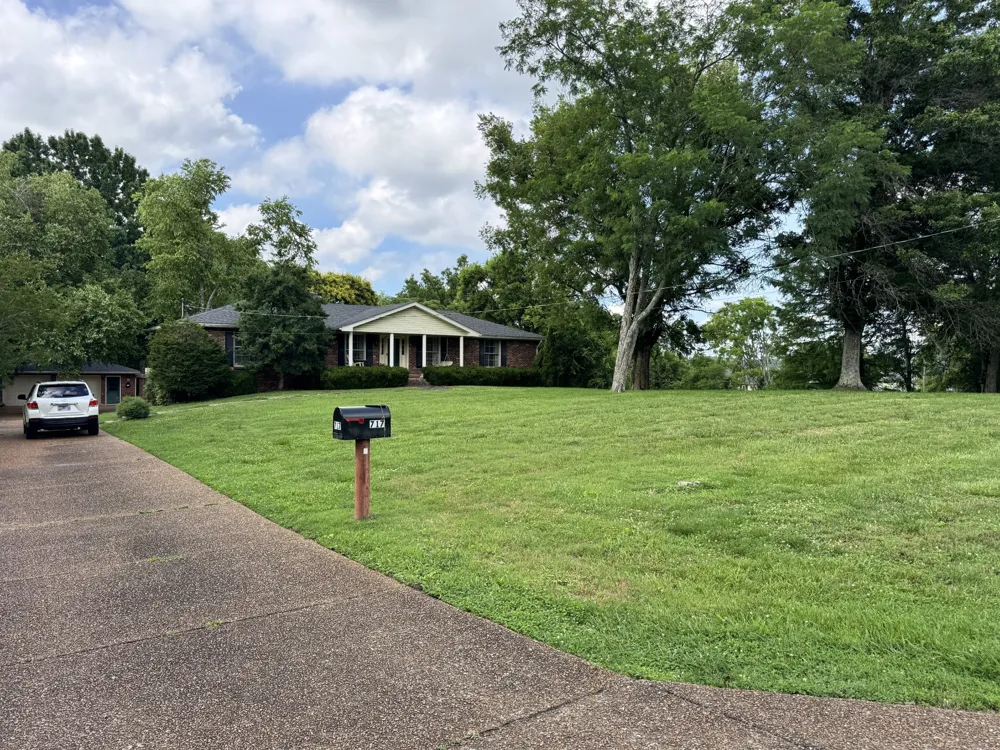 717 Preston Rd Antioch, TN 37013