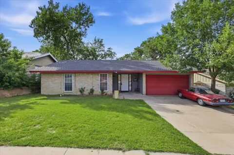 1839 Sherwood Lane