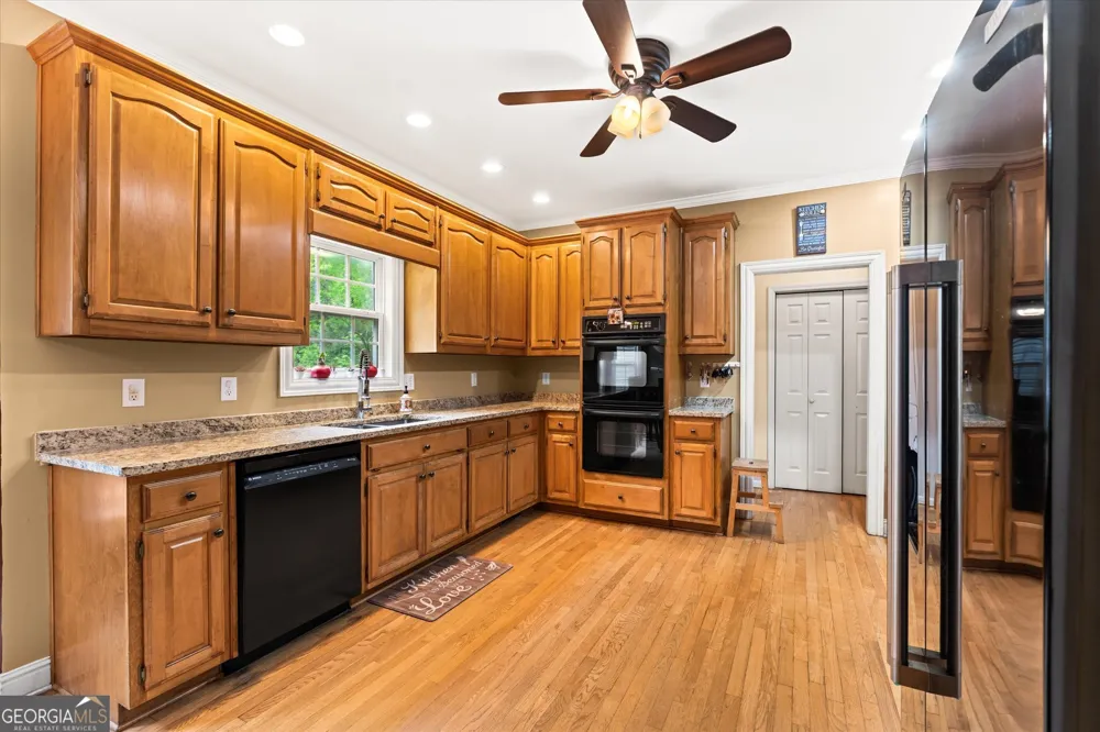 85 Costleys Bridge DR Oxford, GA 30054