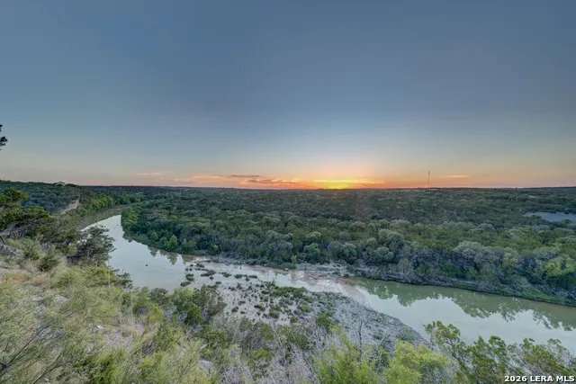 189 Cherry Springs Rd Hunt, TX 78024