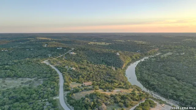 189 Cherry Springs Rd Hunt, TX 78024
