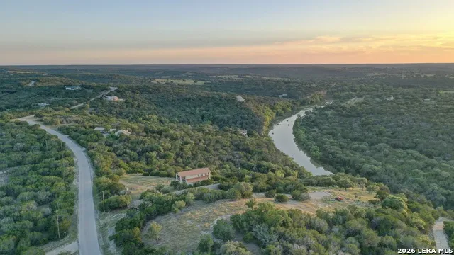 189 Cherry Springs Rd Hunt, TX 78024